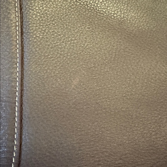 Etienne Aigner rich brown leather tote. Perfect for work. EUC. - Picture 14 of 14